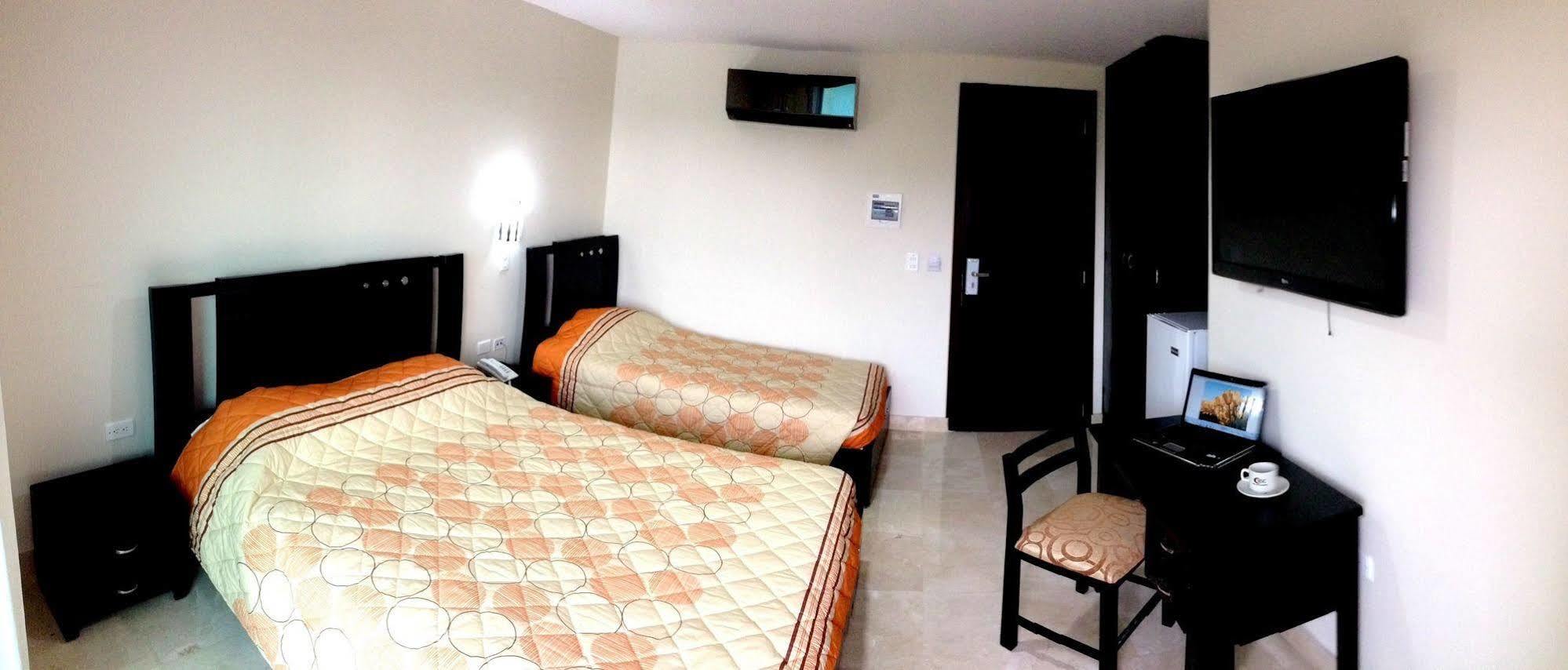 Hotel Suite Continental Barranquilla  Exterior photo